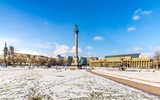 Schlossplatz Stuttgart in winter