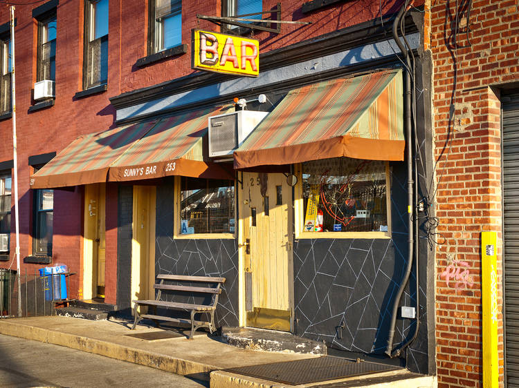 Sunny’s Bar