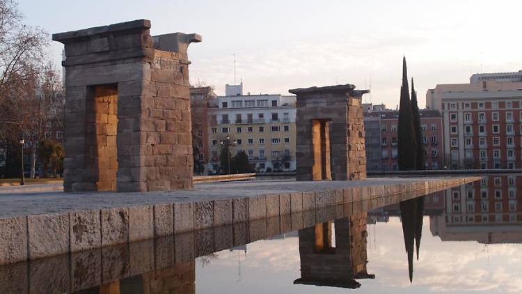 Descubre el único templo egipcio en España en Templo de Debod