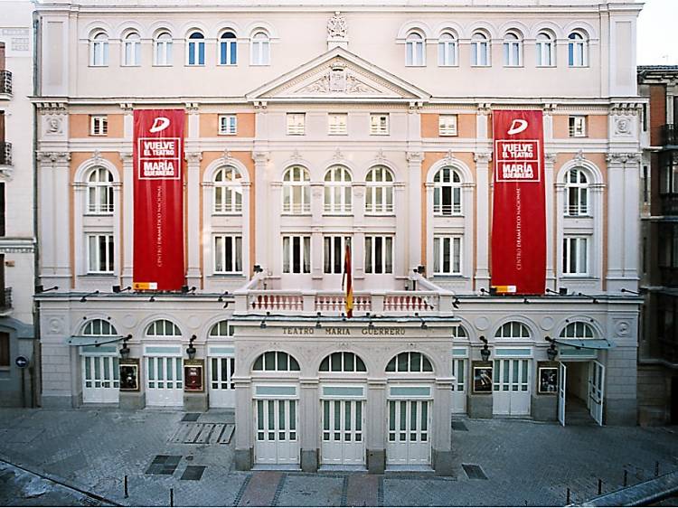 Descubre uno de los teatros más bonitos de Madrid en el María Guerrero