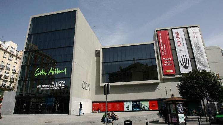Disfruta de una obra del Centro Dramático Nacional en el Teatro Valle-Inclán