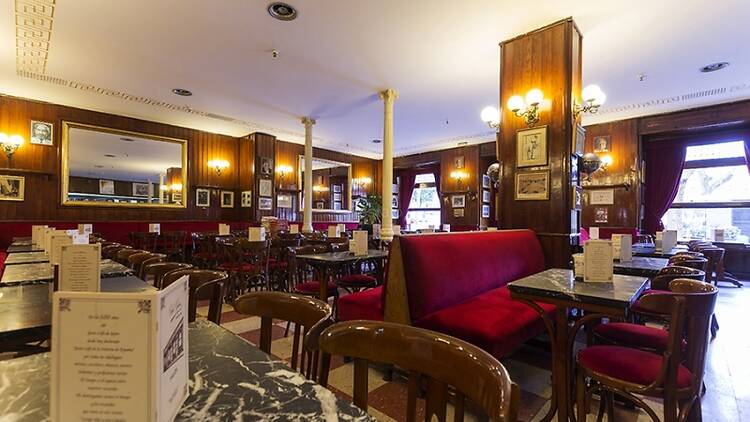 Café Gijón