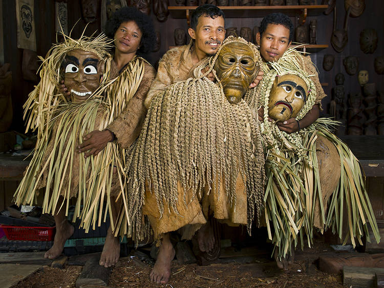 Get to know the Mah Meri culture at Pulau Carey