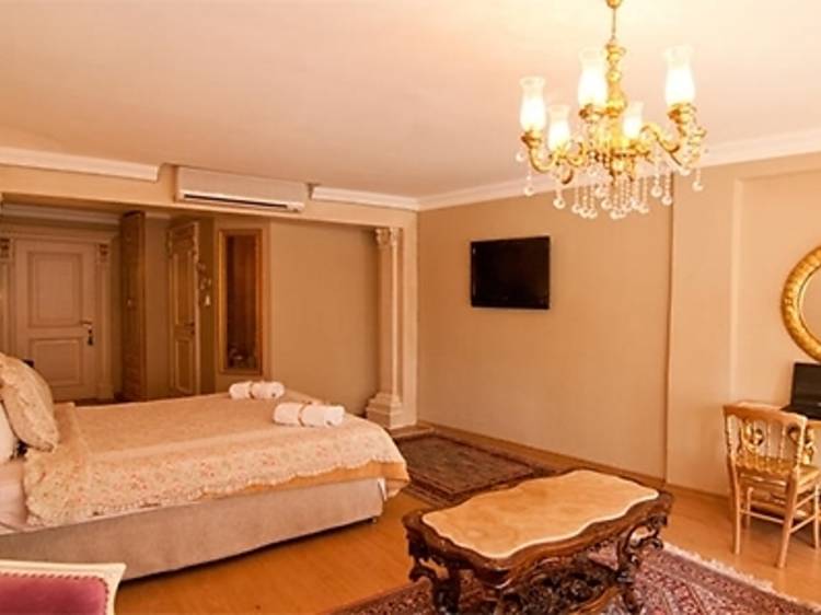 Emine Sultan Hotel & Suites