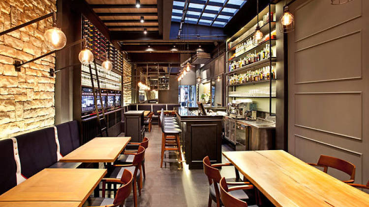 Napoleon Food and Wine Bar
