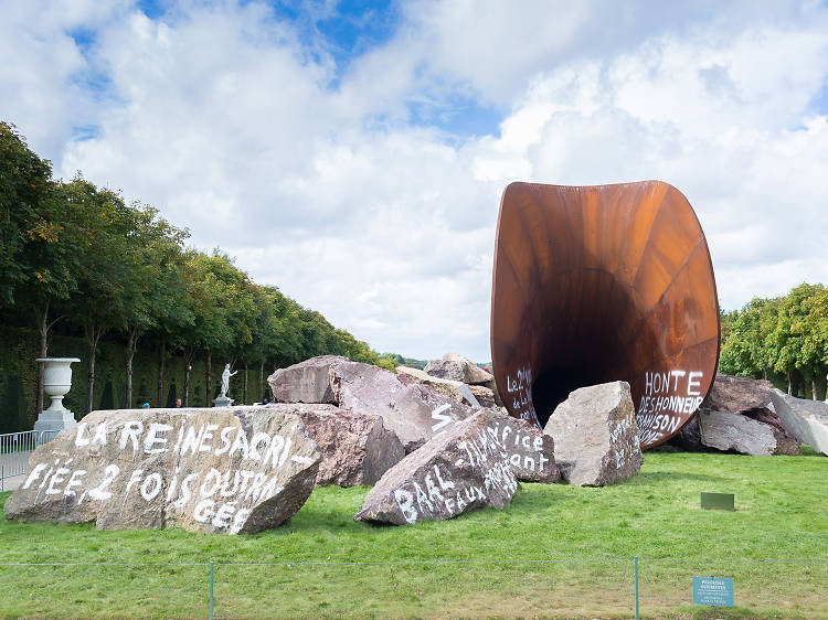 Anish Kapoor, Dirty Corner
