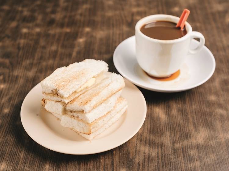 Eat breakfast like a local at Tong Ah Eating House