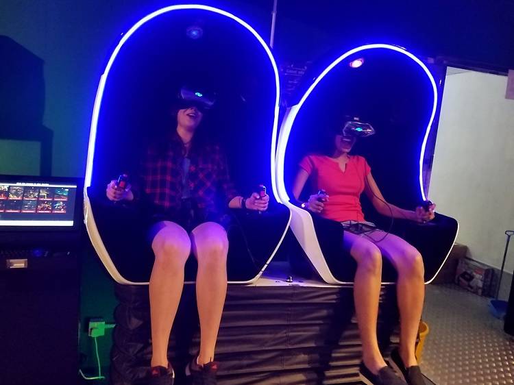 V-Owl Station VR Party