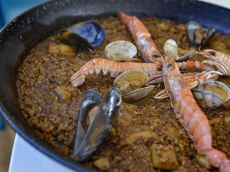 La Donzella de la Costa: Badalona