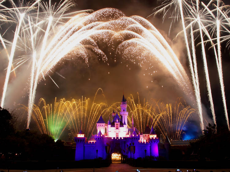 Best things to do at Hong Kong Disneyland