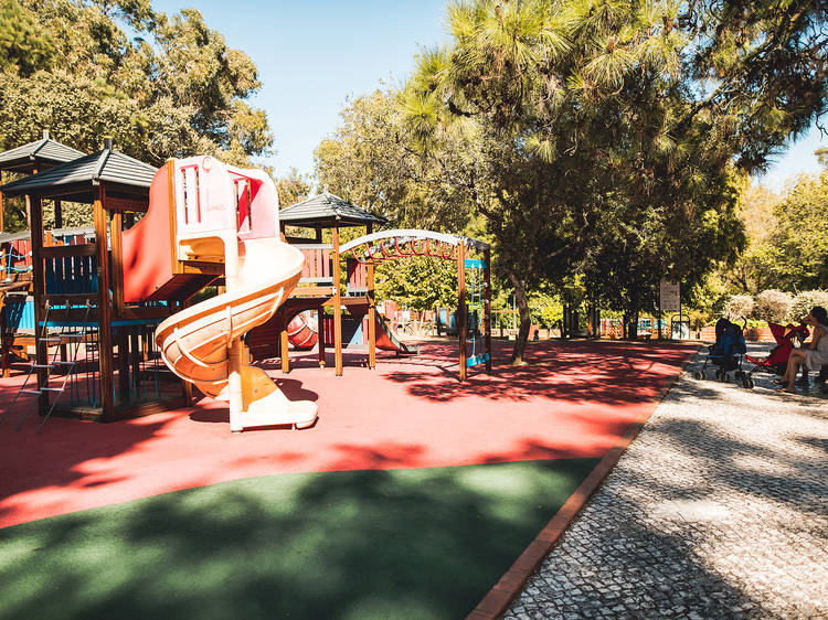 Os melhores parques infantis em Lisboa para pôr os miúdos a brincar