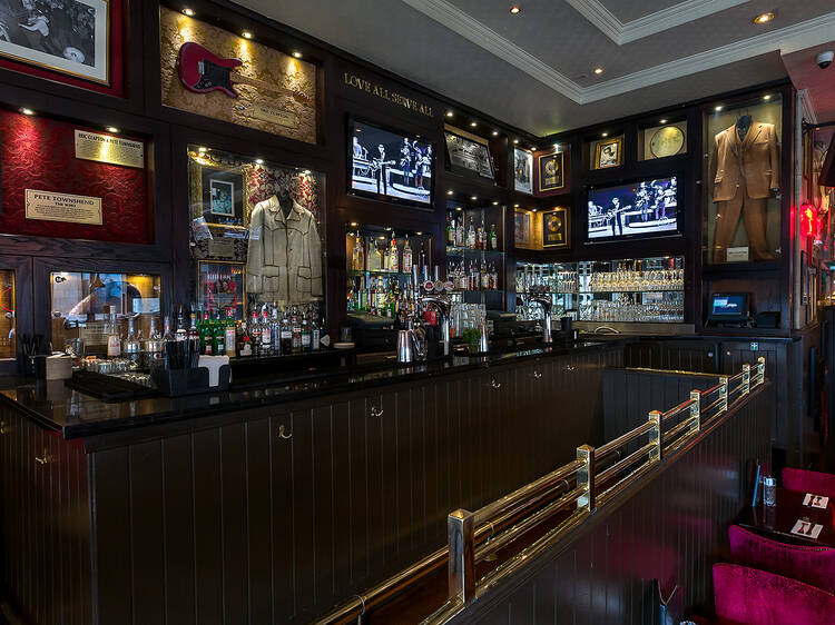 Hard Rock Cafe
