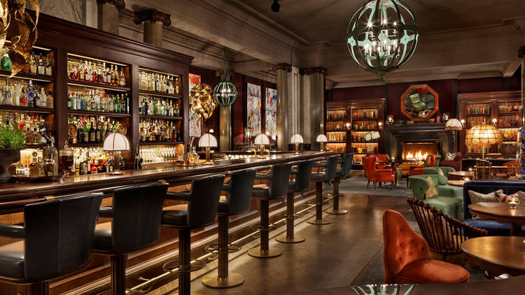 Scarfes Bar