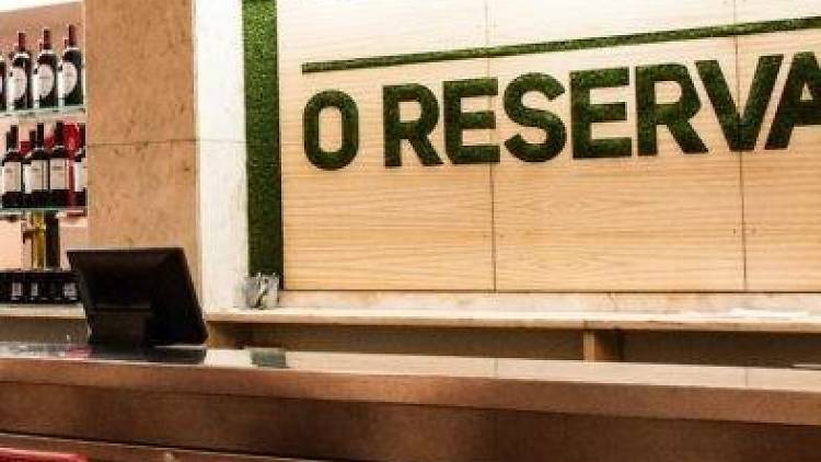 O reserva
