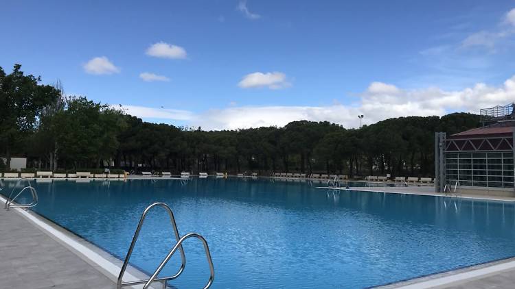 Piscina de Aluche