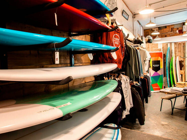 Watershed surf shop and café