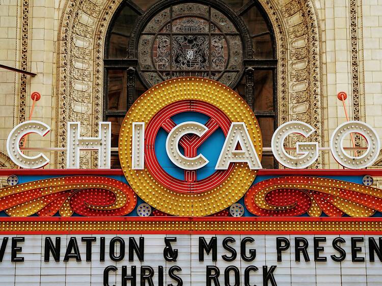 GetYourGuide NYC Chicago Theatre