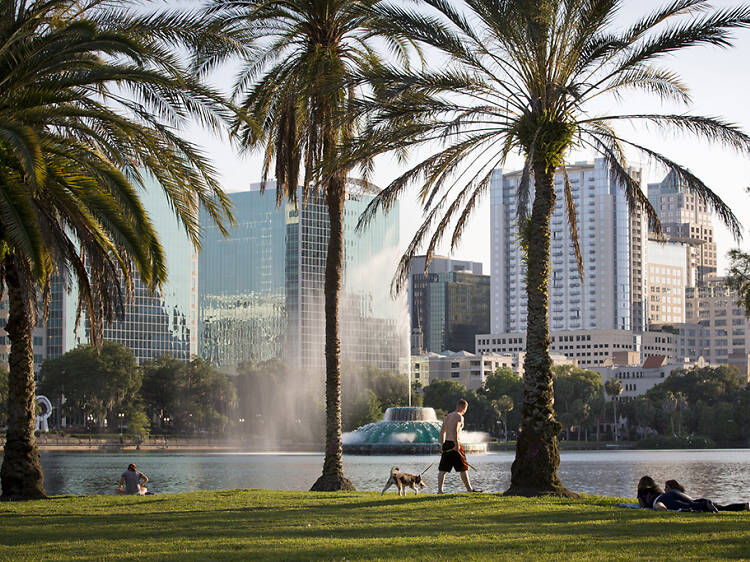 Lake Eola Park