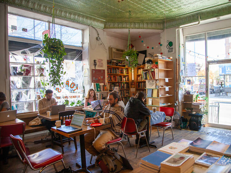 Topos Bookstore Cafe