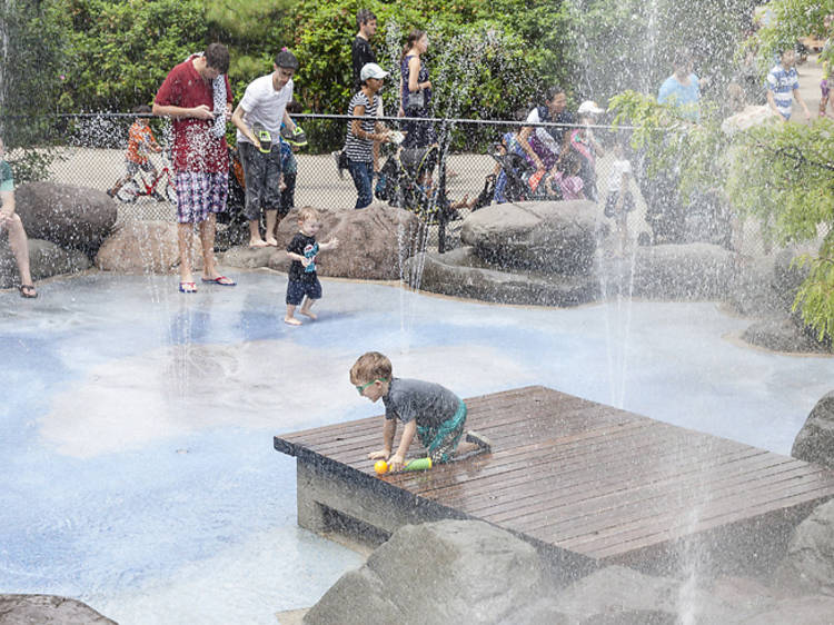 Splash parks in NYC Splash parks in NYC
