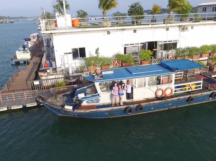 Tuck into the freshest catch at Smith Marine Floating Restaurant