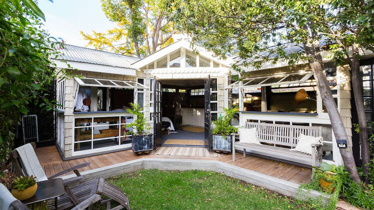 An indoor-outdoor craftsman in Venice