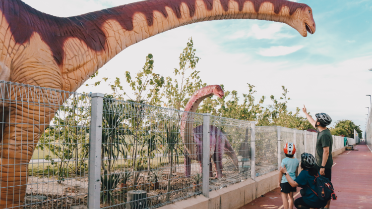 Meet lifelike dinosaurs along the Jurassic Mile