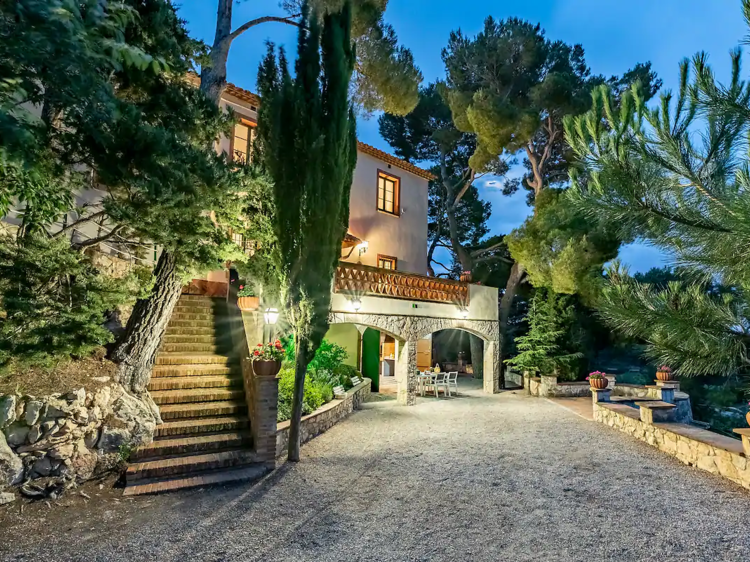 Masía Barbat en el Alt Camp