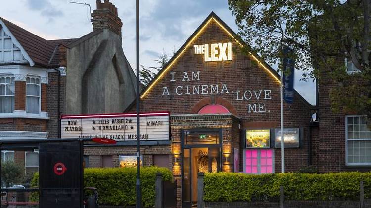 Lexi Cinema