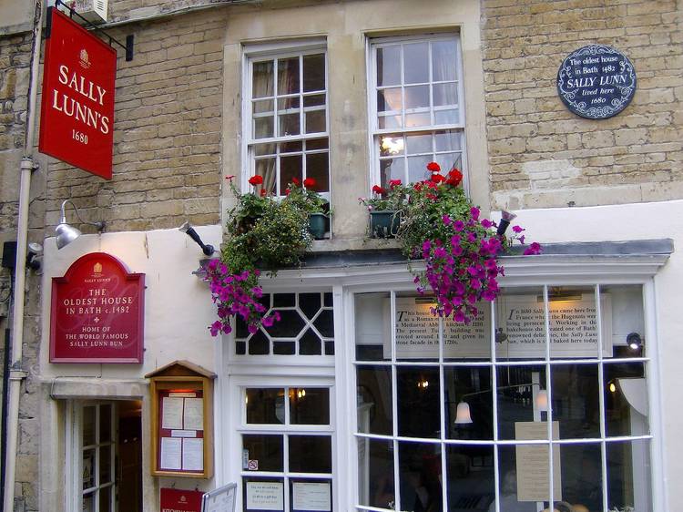 Dine out at the oldest house in Bath