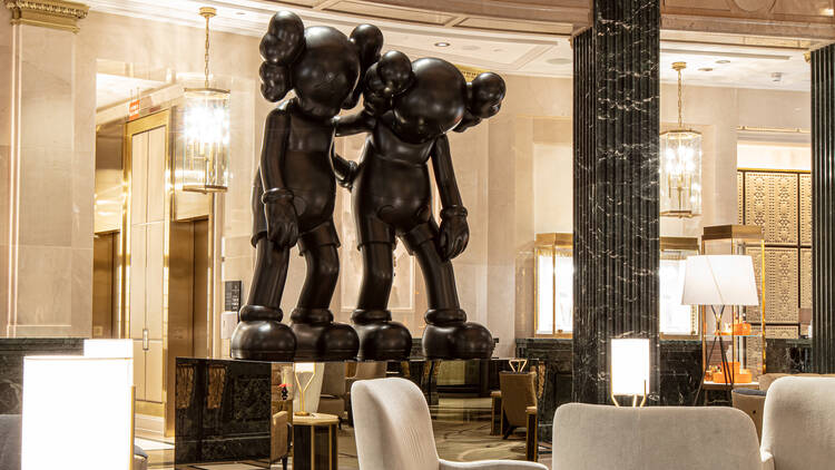 Kaws. Four Seasons Madrid Hotel