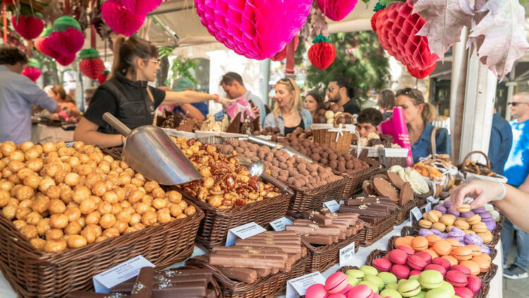 Cruspir-te productes bons al Mercat de Mercats