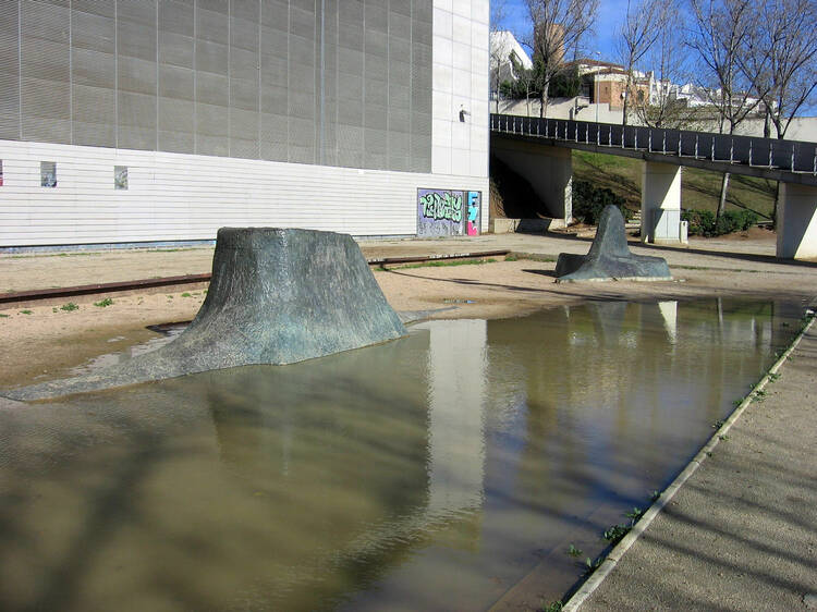 Un submarino que sobresale 