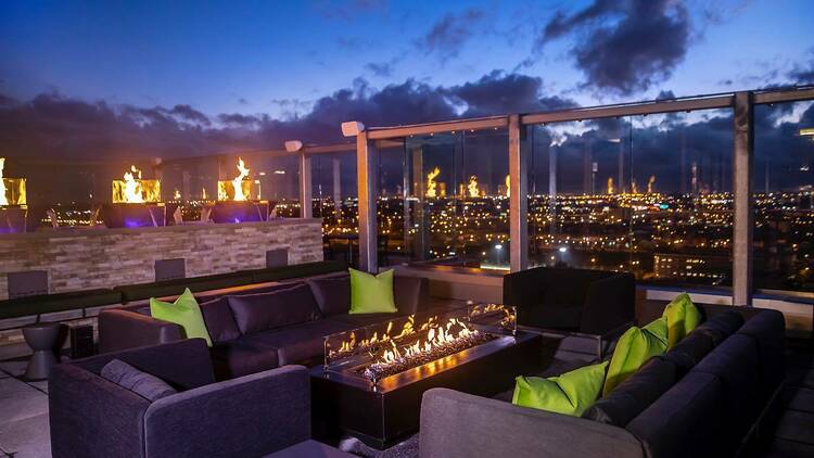 VU Rooftop Bar