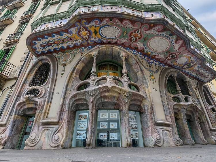 Una ruta a pie por la Barcelona modernista Una ruta a pie por la Barcelona modernista