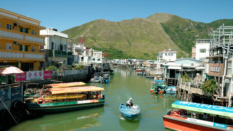 Mosey around Tai O Fishing Village