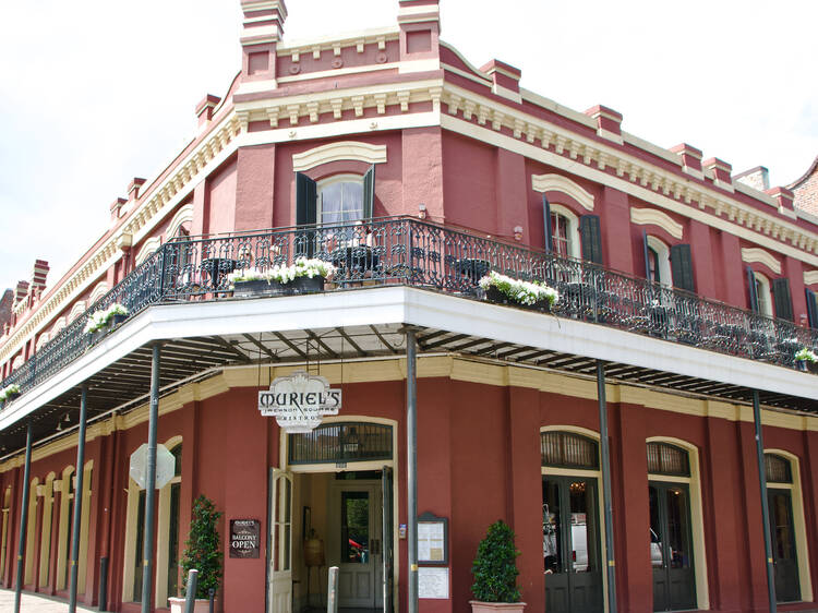 The most haunted bars and restaurants in America