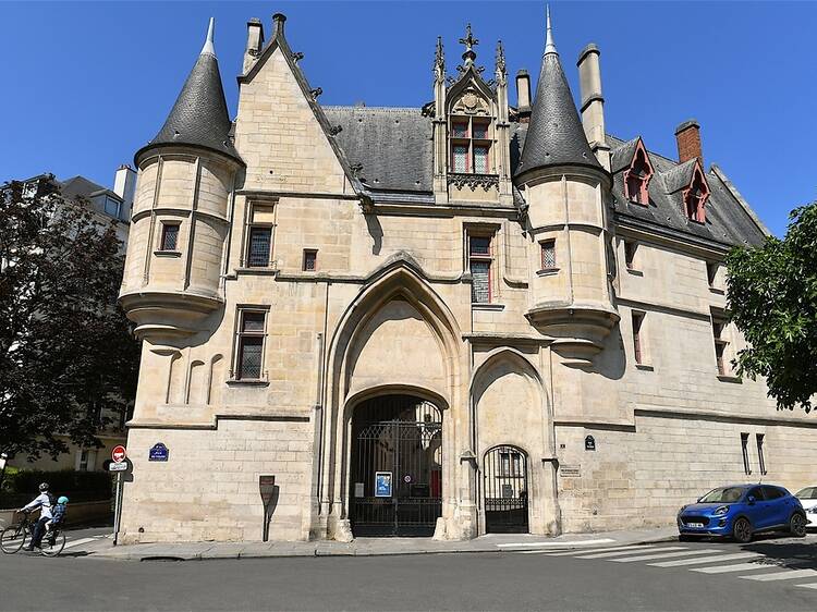 Bibliothèque Forney