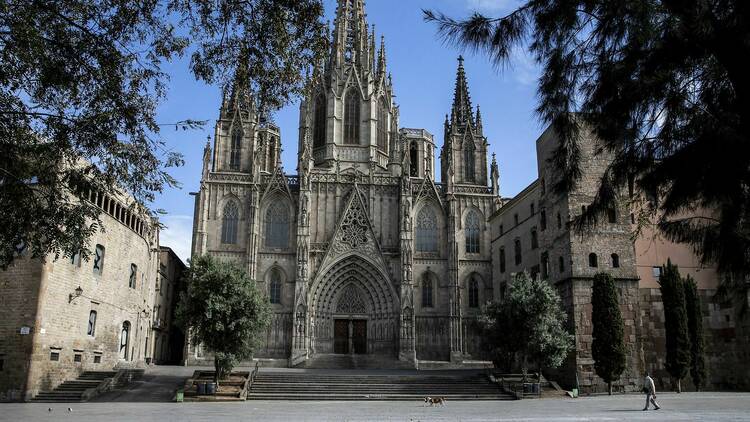 Entrar a la Catedral de Barcelona