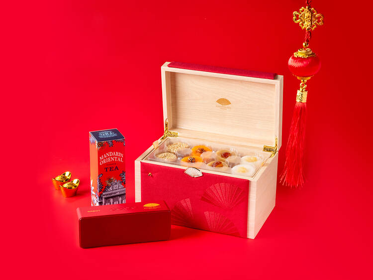 Mandarin Oriental Lunar New Year Hamper