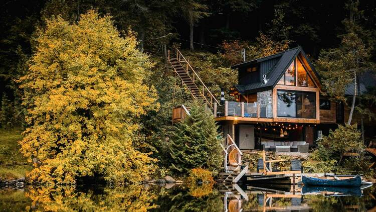 The Water's Edge Airbnb in Canada