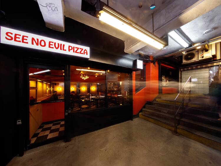 See No Evil Pizza