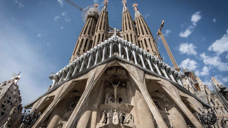 Façana de la Passió, Sagrada Familia