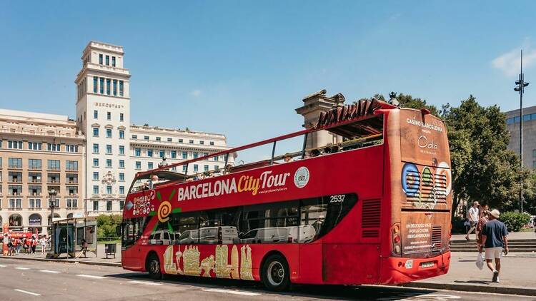 24 or 48-Hour Hop-On Hop-Off Bus Tour