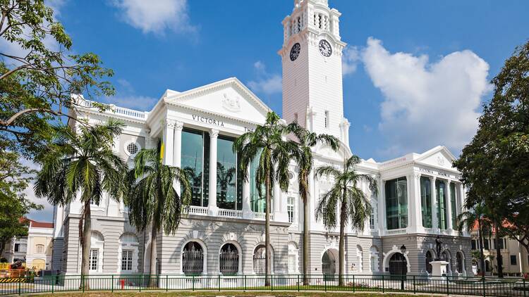 Enjoy amazing orchestral performances at Victoria Theatre & Concert Hall