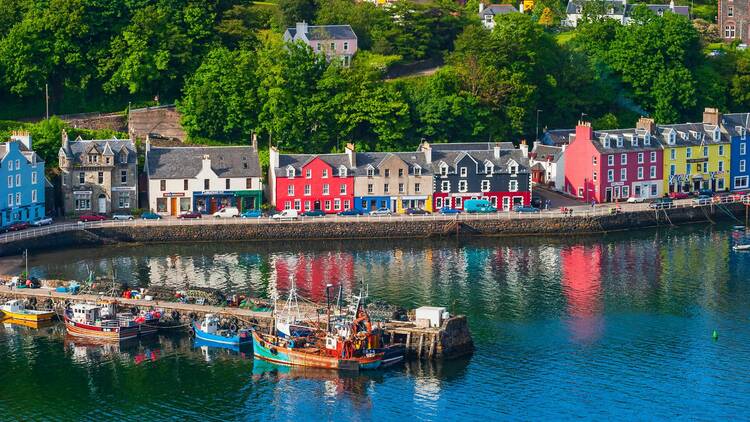 The 21 prettiest seaside towns in the UK for beautiful coastal getaways