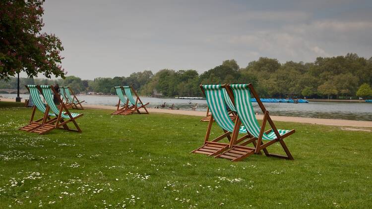 Hire a deck chair in one of London's royal parks, £4