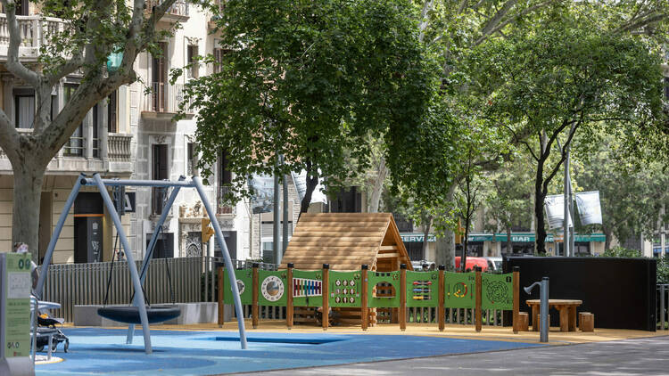 Àrea de joc infantil passeig de Sant Joan