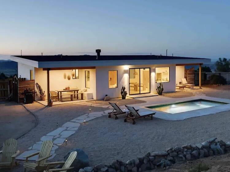 The 11 best Airbnbs near L.A. from desert lodges to mountain cabins