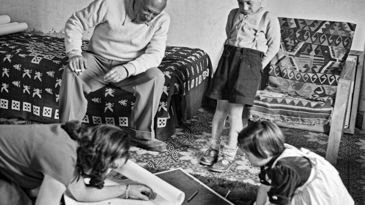 Crecer entre dos artistas. Homenaje a Claude Picasso
